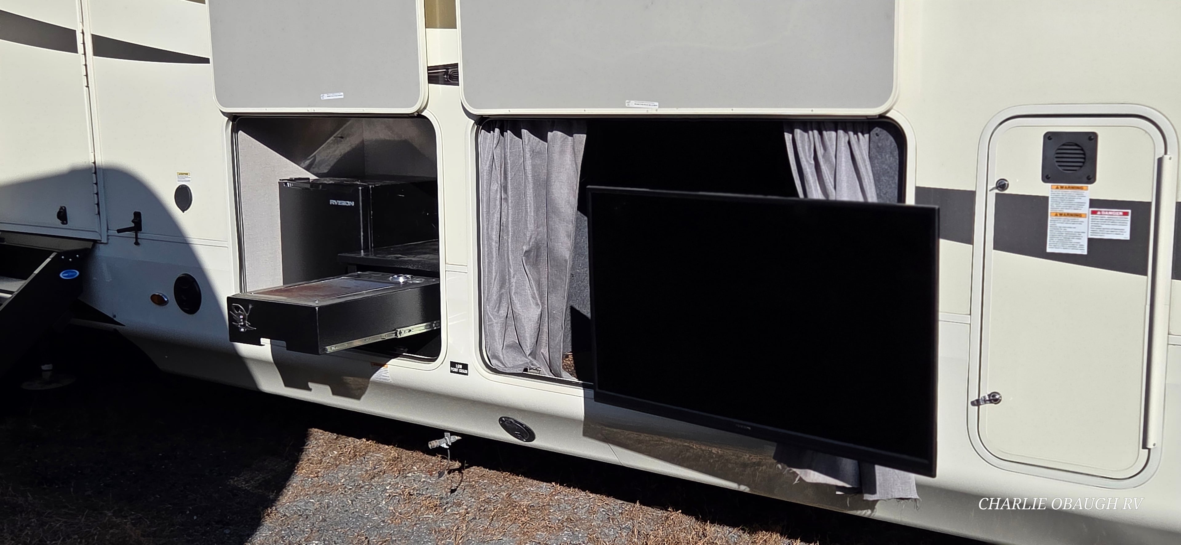 Pre-Owned 2020 Jayco North Point 381DLQS - photo - 7