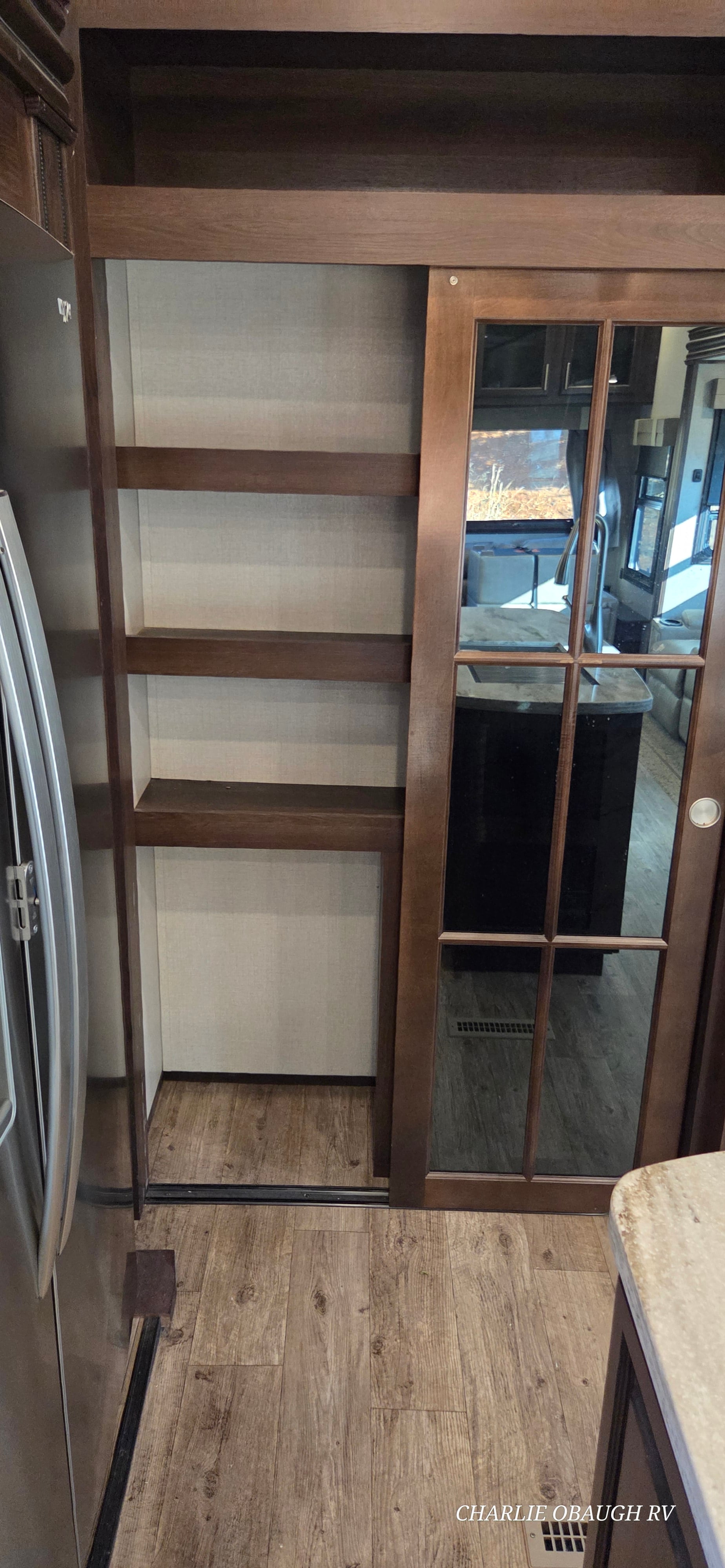 Pre-Owned 2020 Jayco North Point 381DLQS - photo - 21