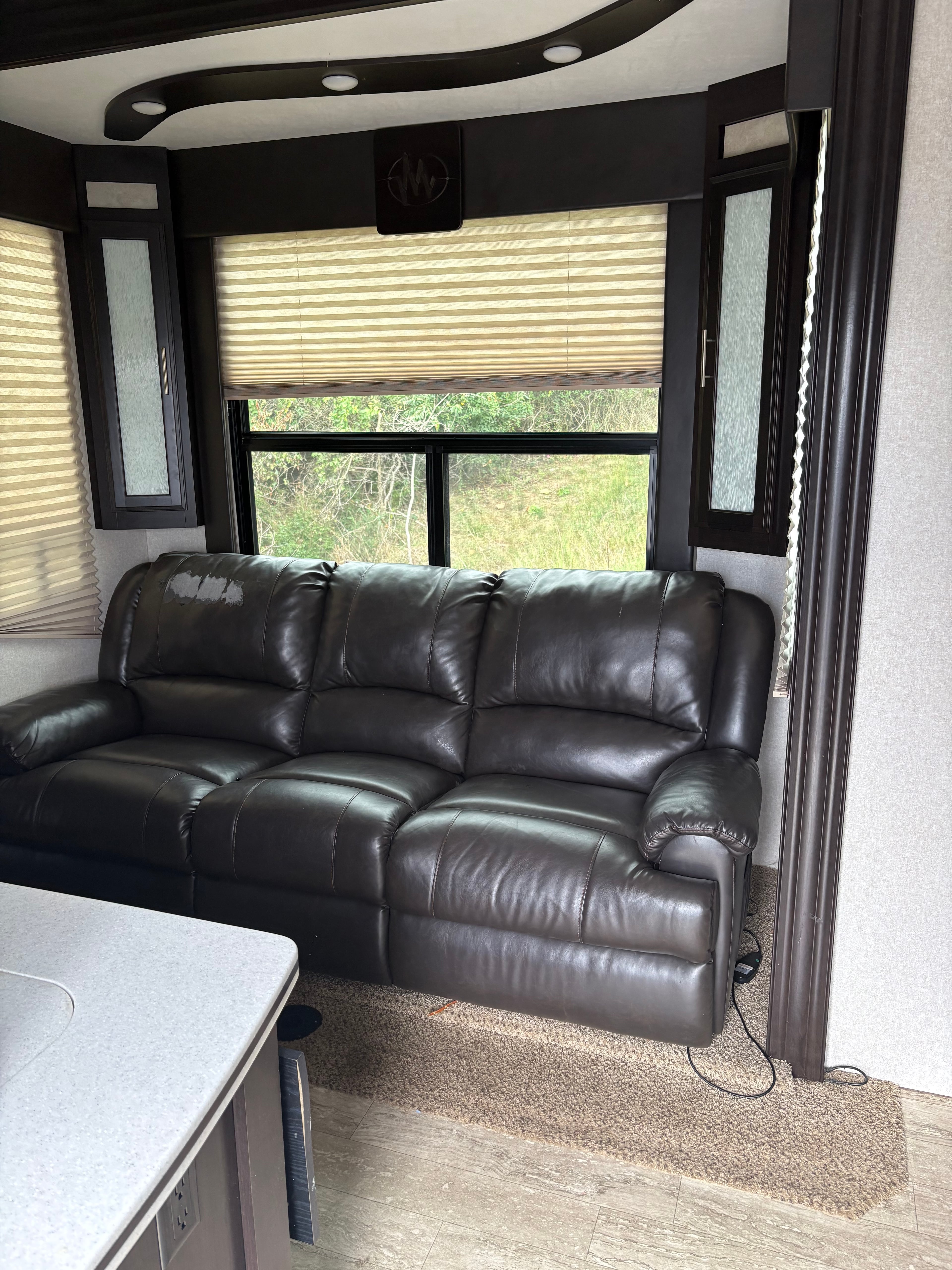 2017 Jayco Seismic Wave 310W Photo in Staunton VA 24401