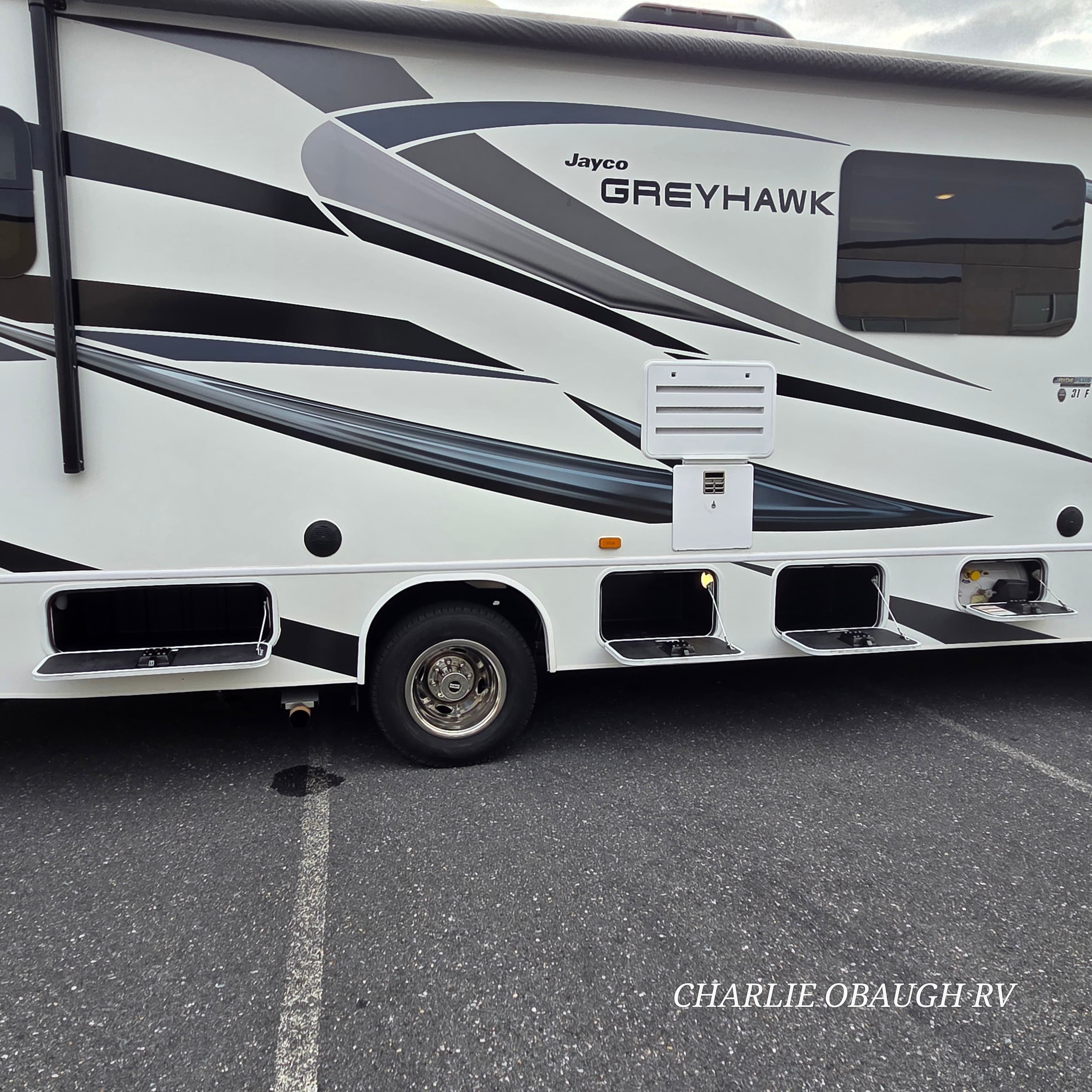 Pre-Owned 2022 Jayco Greyhawk 31F - photo - 7