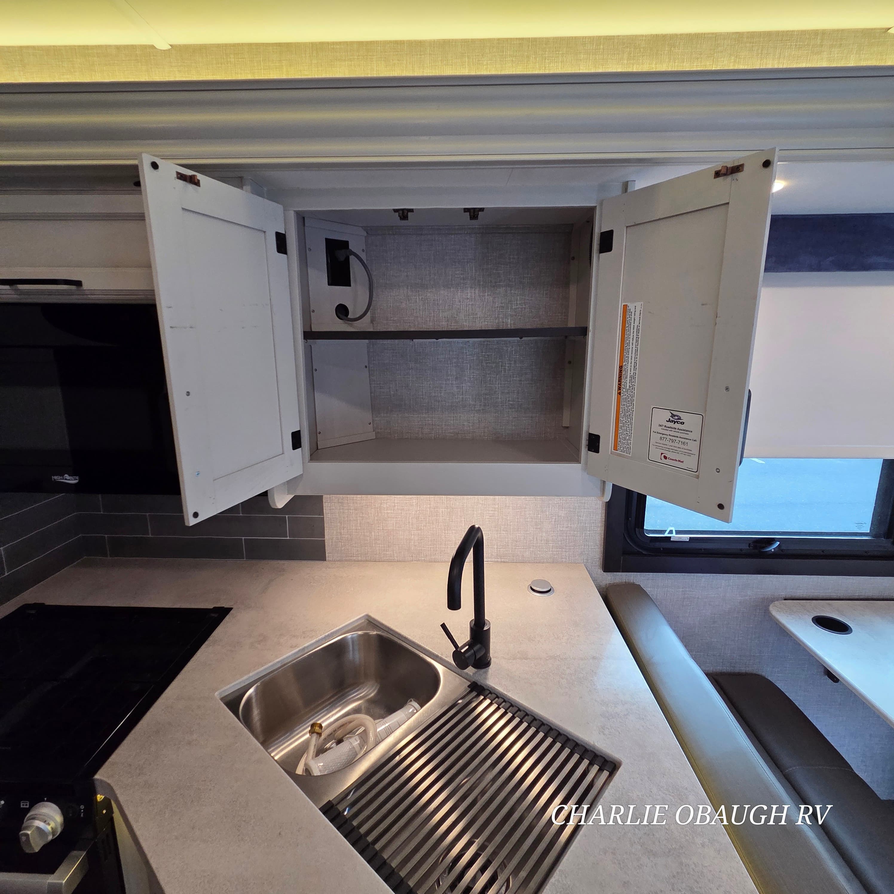 Pre-Owned 2022 Jayco Greyhawk 31F - photo - 26