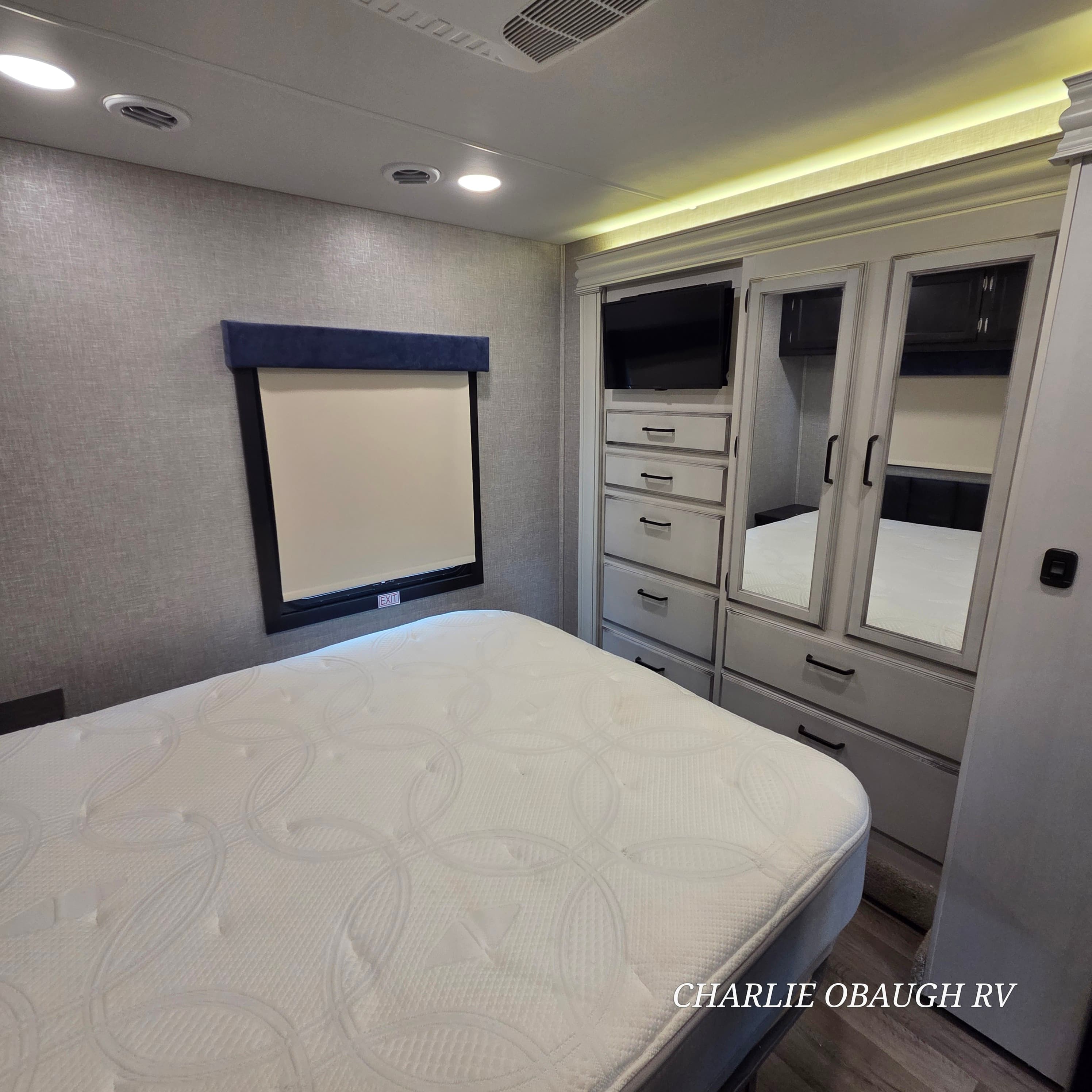 Pre-Owned 2022 Jayco Greyhawk 31F - photo - 37