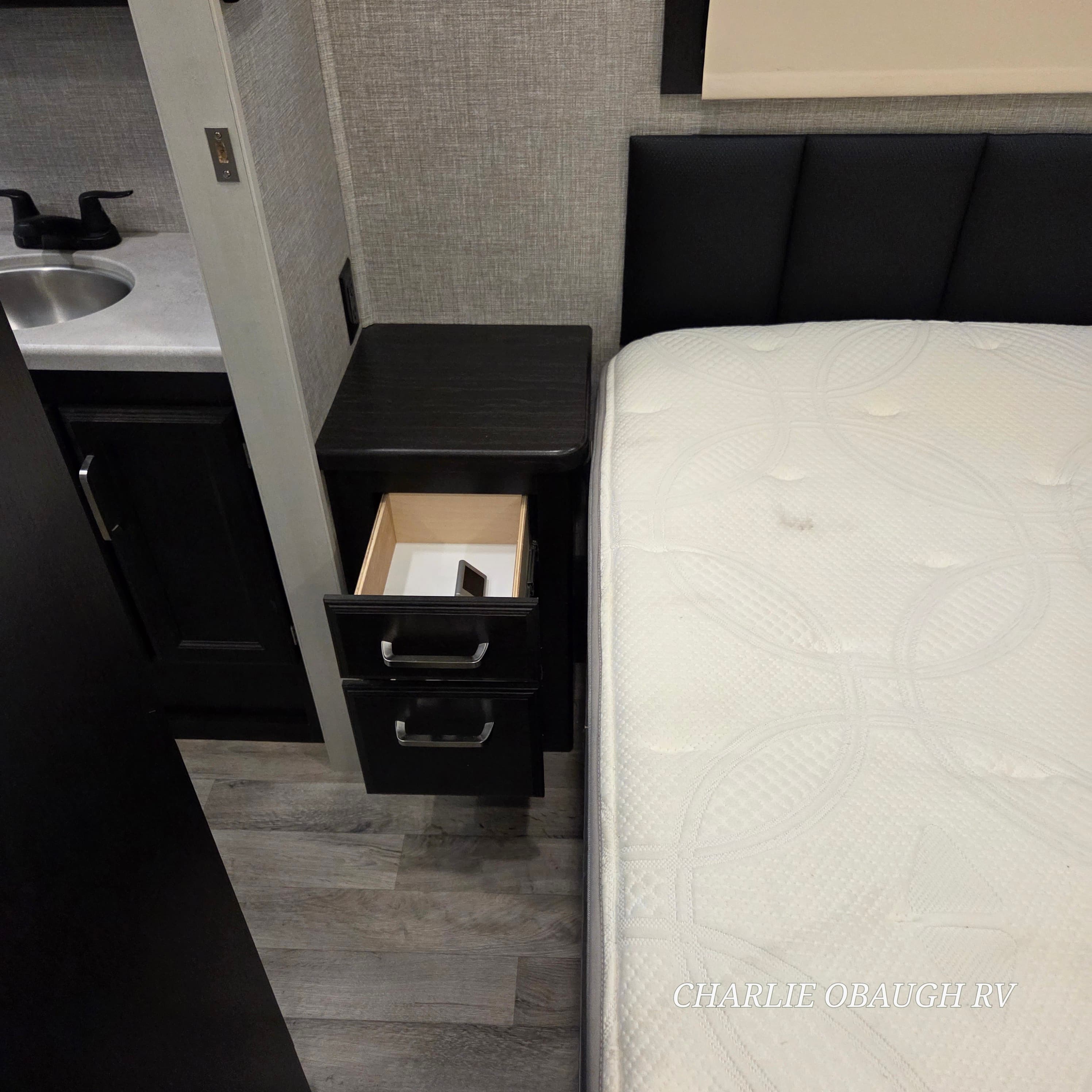 Pre-Owned 2022 Jayco Greyhawk 31F - photo - 41
